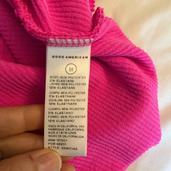 Good  American Size 5/6/2XL/ 3XL Hawaiian Pink Always Fits
One Piece Swimsuit. - Picture 6 of 11